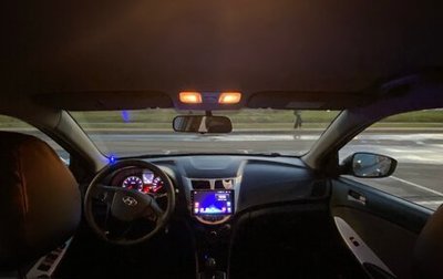 Hyundai Solaris II рестайлинг, 2011 год, 655 000 рублей, 1 фотография