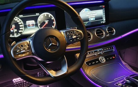 Mercedes-Benz E-Класс, 2019 год, 5 100 000 рублей, 10 фотография