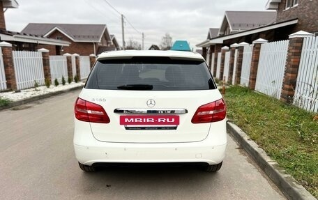 Mercedes-Benz B-Класс, 2012 год, 1 300 000 рублей, 4 фотография