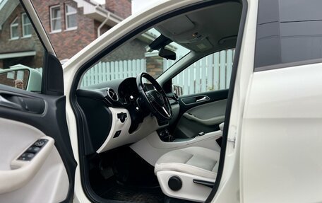 Mercedes-Benz B-Класс, 2012 год, 1 300 000 рублей, 16 фотография