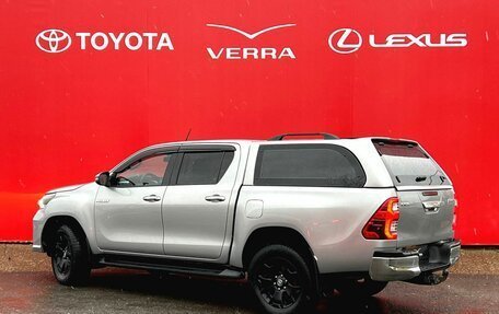 Toyota Hilux VIII, 2021 год, 4 200 000 рублей, 3 фотография