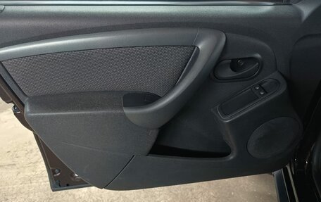 Renault Duster I рестайлинг, 2017 год, 999 000 рублей, 17 фотография