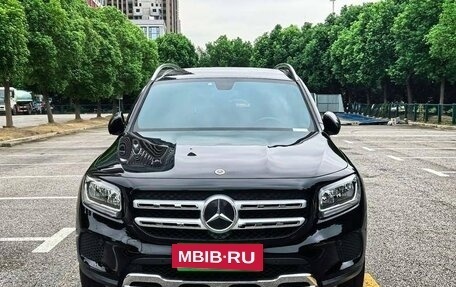 Mercedes-Benz GLB, 2022 год, 2 350 000 рублей, 2 фотография