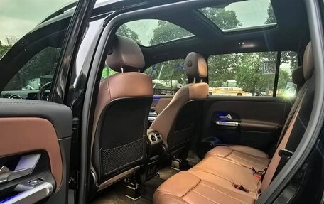 Mercedes-Benz GLB, 2022 год, 2 350 000 рублей, 13 фотография