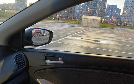 Hyundai Solaris II рестайлинг, 2011 год, 655 000 рублей, 4 фотография