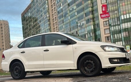 Volkswagen Polo VI (EU Market), 2018 год, 630 000 рублей, 2 фотография