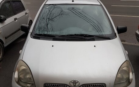 Toyota Yaris I рестайлинг, 2000 год, 300 000 рублей, 5 фотография