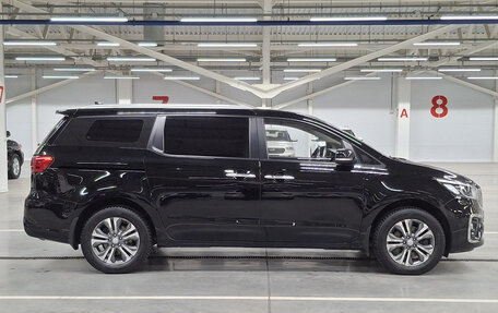 KIA Carnival III, 2019 год, 2 949 000 рублей, 5 фотография