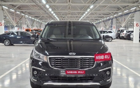 KIA Carnival III, 2019 год, 2 949 000 рублей, 2 фотография