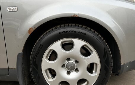 Audi A4, 2004 год, 700 000 рублей, 18 фотография