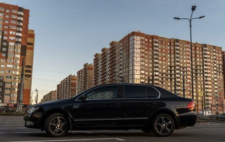 Skoda Superb III рестайлинг, 2012 год, 970 000 рублей, 5 фотография