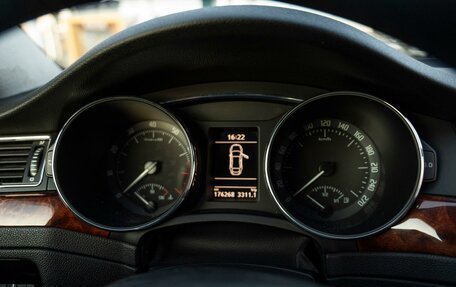 Skoda Superb III рестайлинг, 2012 год, 970 000 рублей, 11 фотография