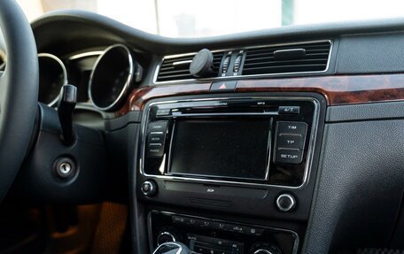 Skoda Superb III рестайлинг, 2012 год, 970 000 рублей, 25 фотография