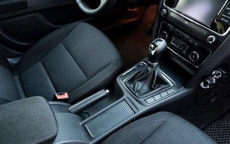 Skoda Superb III рестайлинг, 2012 год, 970 000 рублей, 31 фотография