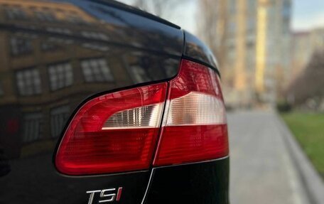 Skoda Superb III рестайлинг, 2012 год, 970 000 рублей, 33 фотография