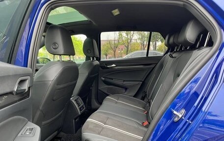 Volkswagen Golf VIII, 2021 год, 1 790 000 рублей, 28 фотография