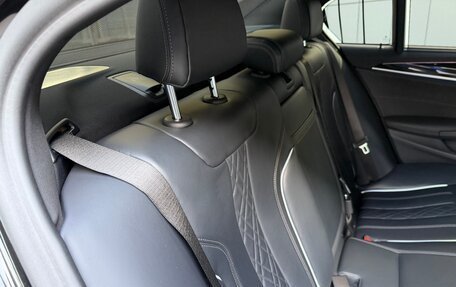 BMW 5 серия, 2020 год, 6 000 000 рублей, 24 фотография