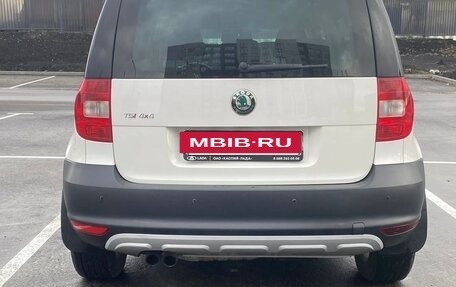 Skoda Yeti I рестайлинг, 2011 год, 999 999 рублей, 5 фотография