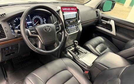 Toyota Land Cruiser 200, 2018 год, 6 500 000 рублей, 9 фотография