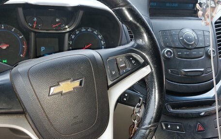 Chevrolet Orlando I, 2012 год, 800 000 рублей, 8 фотография