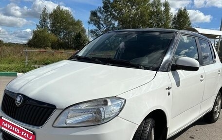 Skoda Fabia II, 2013 год, 470 000 рублей, 3 фотография
