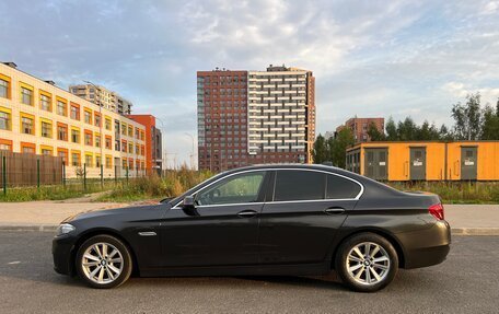 BMW 5 серия, 2016 год, 2 250 000 рублей, 2 фотография