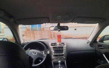 Lexus IS II рестайлинг 2, 2006 год, 1 100 000 рублей, 2 фотография