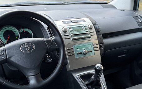 Toyota Corolla Verso I, 2006 год, 610 000 рублей, 11 фотография