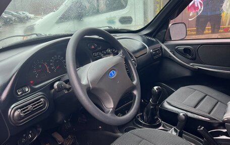 Chevrolet Niva I рестайлинг, 2011 год, 390 000 рублей, 9 фотография