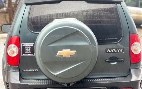 Chevrolet Niva I рестайлинг, 2011 год, 390 000 рублей, 8 фотография