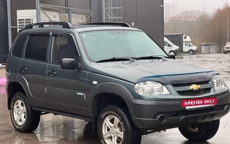 Chevrolet Niva I рестайлинг, 2011 год, 390 000 рублей, 2 фотография