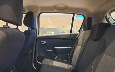 Renault Sandero II рестайлинг, 2019 год, 1 356 000 рублей, 12 фотография