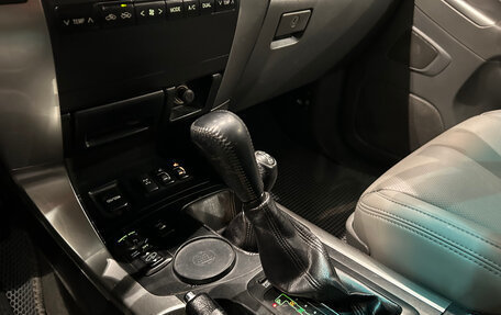 Toyota Land Cruiser Prado 120 рестайлинг, 2008 год, 1 799 000 рублей, 19 фотография