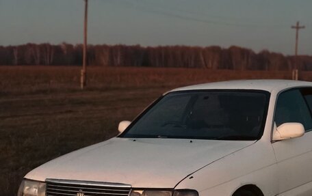 Toyota Crown, 1992 год, 270 000 рублей, 1 фотография