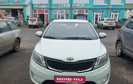 KIA Rio III рестайлинг, 2013 год, 930 000 рублей, 1 фотография