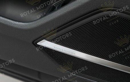 Audi A8, 2018 год, 4 250 000 рублей, 15 фотография