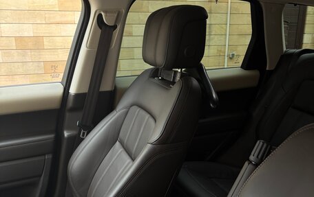 Land Rover Range Rover Sport II, 2019 год, 6 850 000 рублей, 3 фотография