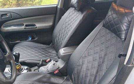 Mitsubishi Lancer IX, 2004 год, 370 000 рублей, 13 фотография