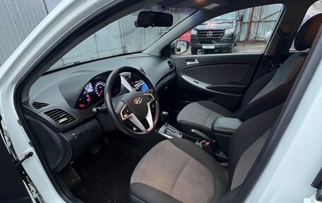 Hyundai Solaris II рестайлинг, 2012 год, 790 000 рублей, 10 фотография