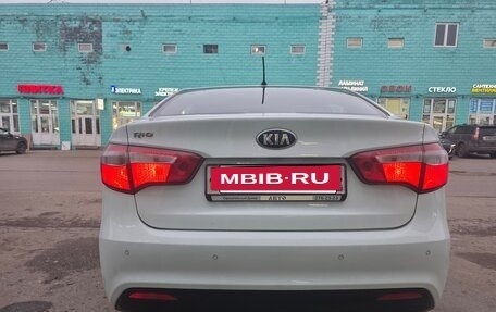 KIA Rio III рестайлинг, 2013 год, 930 000 рублей, 4 фотография