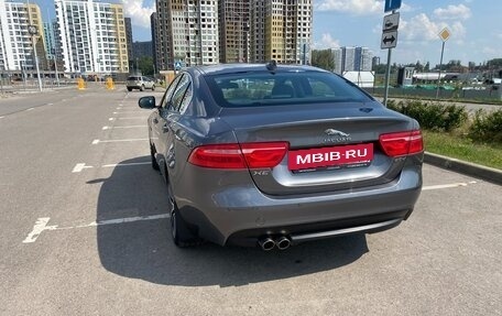 Jaguar XE I рестайлинг, 2016 год, 2 350 000 рублей, 10 фотография