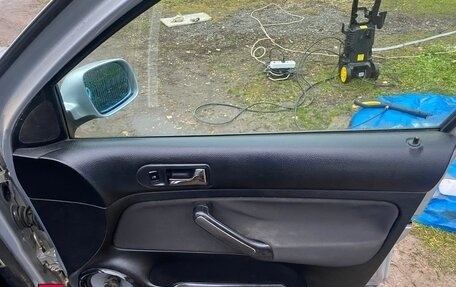 Volkswagen Bora, 2001 год, 200 000 рублей, 4 фотография