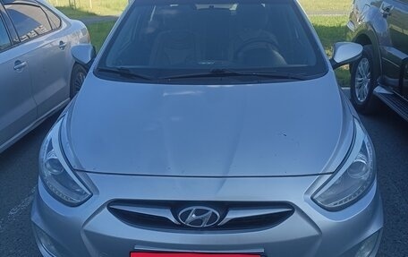 Hyundai Solaris II рестайлинг, 2013 год, 709 000 рублей, 4 фотография