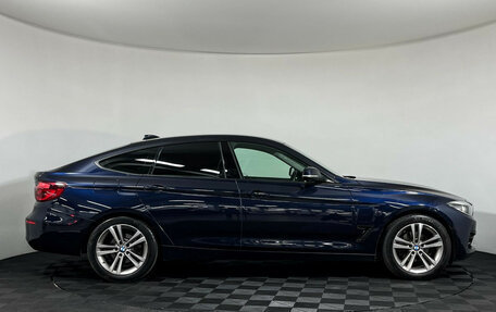 BMW 3 серия, 2019 год, 3 197 000 рублей, 6 фотография