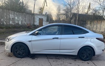 Hyundai Solaris II рестайлинг, 2014 год, 735 000 рублей, 1 фотография