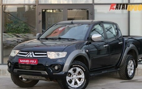 Mitsubishi L200 IV рестайлинг, 2014 год, 2 140 000 рублей, 1 фотография