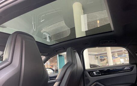 Porsche Cayenne III, 2019 год, 7 770 000 рублей, 11 фотография