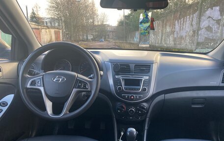 Hyundai Solaris II рестайлинг, 2014 год, 735 000 рублей, 11 фотография