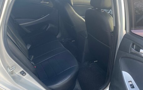 Hyundai Solaris II рестайлинг, 2014 год, 735 000 рублей, 8 фотография