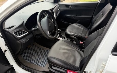 Hyundai Solaris II рестайлинг, 2017 год, 1 200 000 рублей, 6 фотография